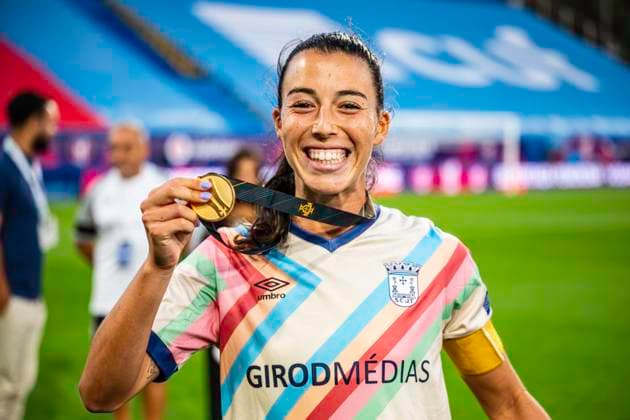 September 7, 2025, Estoril, Lisbon, Portugal: Carolina Correia of Torreense celebrates the victory in the game, between SL Benfica vs Torreense, Vodafone Women s Super Cup 2025, at AntoÂ³nio Coimbra da Mota Stadium, September 7, 2025 Estoril Portugal - ZUMAr200 20250907_zsp_r200_029 Copyright: xNunoxReisinhox