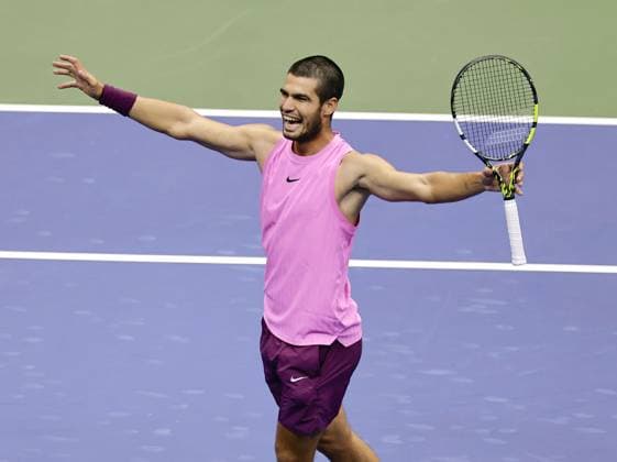 Tennis: U.S. Open Carlos Alcaraz of Spain reacts after beating Jannik Sinner of Italy in the men s singles final at the U.S. Open tennis tournament in New York on Sept. 7, 2025.  A14AA0004832177P