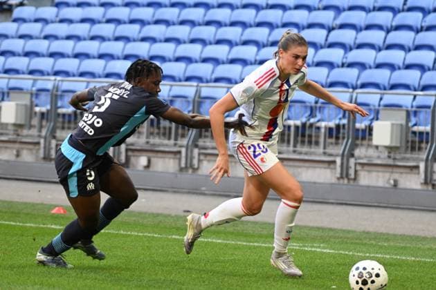 Football : Arkema Premiere Ligue OL Lyonnes V Marseille 07 09 2025 Jule Brand of OL Lyonnes during the Arkema Premiere Ligue match between Lyon and Marseille at Groupama Stadium Decines Charpieu on September 7, 2025 in Lyon, France  Copyright: xALLILI_MOURADx