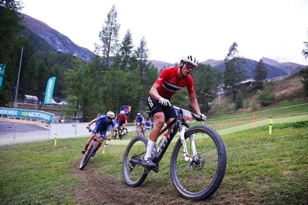 2025 UCI Mountain Bike World Championships Picture by Ed Sykes SWpix.com - 08 09 2025 - Cycling - 2025 UCI Mountain Bike World Championships - Cross-country Short Track - Zermatt, Valais, Switzerland - Men Under-23 Qualification Heat 1 - Sigurd Stubberud (Norway) Copyright: x xSWpix.comx(t axPhotographyxHubxLtd)xEdxSykes SWpix.comx SWP-3030-2887