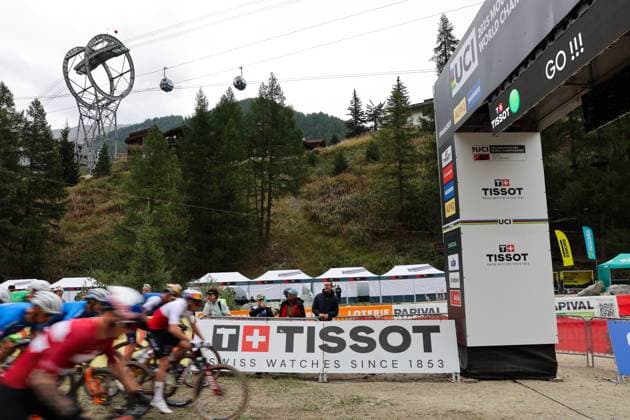 2025 UCI Mountain Bike World Championships Picture by Alex Whitehead SWpix.com - 08 09 2025 - Cycling - 2025 UCI Mountain Bike World Championships - Cross-country Short Track - Zermatt, Valais, Switzerland - Men Elite Qualification Heat 1 - Tissot Branding Copyright: x xSWpix.comx(t axPhotographyxHubxLtd)xAlexxWhitehead SWpix.comx SWP-3030-2916