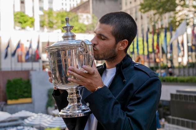 Tennis, US Open winner Carlos Alcaraz in front of the Rockefeller Centre in New York