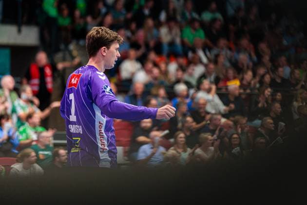 Malte Semisch GWD Minden, 01 jubelt freut sich GER, GWD Minden vs SG Flensburg Handewitt, Handball, 1 Bundesliga, Matchday 3, Season 2025 2026, 08 09 2025 GER, GWD Minden vs SG Flensburg Handewitt, Handball, 1 Bundesliga, Matchday 3, Season 2025 2026, 08 09 2025 Luebbecke Copyright: xEibner-Pressefoto JanxRollingerx EP_JSK