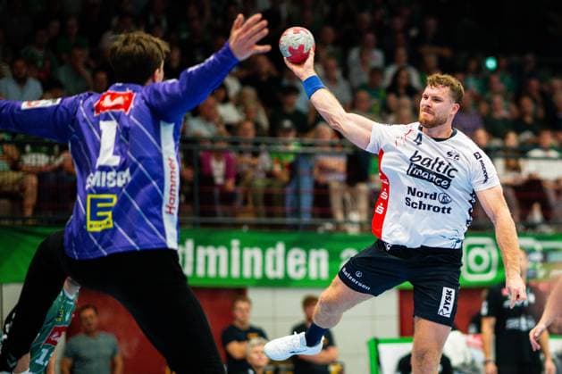 08 09 2025 Handball, 2025 2026, 1 Bundesliga, 3 Matchday, GWD Minden SG Flensburg Handewitt L R Malte Semisch Minden , Johannes Golla Flensburg