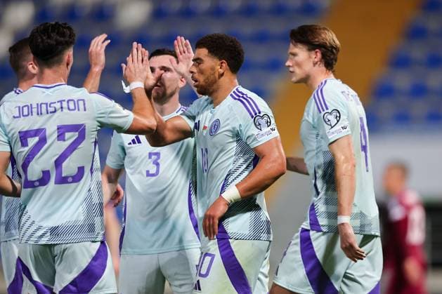 Che Adams of Scotland celebrates their goal to make it 0-1 Belarus v Scotland, FIFA 2026 World Cup Qualifying, Group C, Football, ZTE Arena, Zalaegerszeg, Hungary - 08 Sept 2025Zalaegerszeg ZTE Arena Hungary EDITORIAL USE ONLY No use with unauthorised audio, video, data, fixture lists, club league logos or live services. Online in-match use limited to 120 images, no video emulation. No use in betting, games or single club league player publications.  Copyright: xDavidxBalogh Shutterstockx 15471230bs