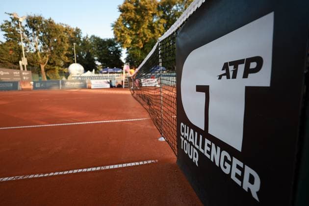 SZCZECIN, 08.09.2025 TURNIEJ TENISA ZIEMNEGO ATP, Tennis Herren CHALLENGER INVEST IN SZCZECIN OPEN 2025 NZ LOGO ATP CHALLENGER NA SIATCE NA KORCIE FOT. KRZYSZTOF CICHOMSKI NEWSPIX.PL --- newspix.pl 