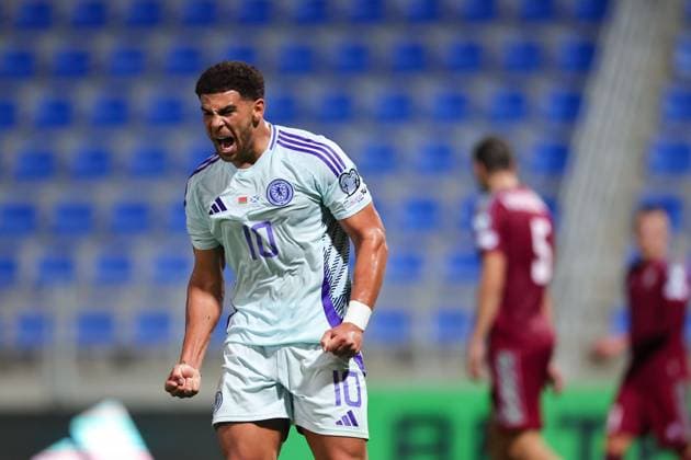 Che Adams of Scotland celebrates their goal to make it 0-1 Belarus v Scotland, FIFA 2026 World Cup Qualifying, Group C, Football, ZTE Arena, Zalaegerszeg, Hungary - 08 Sept 2025Zalaegerszeg ZTE Arena Hungary EDITORIAL USE ONLY No use with unauthorised audio, video, data, fixture lists, club league logos or live services. Online in-match use limited to 120 images, no video emulation. No use in betting, games or single club league player publications.  Copyright: xDavidxBalogh Shutterstockx 15471230ca
