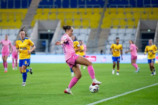 Linda Natter TSG Hoffenheim, 11 am Ball GER, TSG 1899 Hoffenheim vs FC Carl Zeiss Jena, Football Google Pixel Frauen Bundesliga, 1 Spieltag, Saison 2025 2026, 08 09 2025 DFB regulations prohibit any use of photographs as image sequences and or quasi video GER, TSG 1899 Hoffenheim vs FC Carl Zeiss Jena, Football Google Pixel Frauen Bundesliga, 1 Spieltag, Saison 2025 2026, 08 09 2025 Jena Copyright: xEibner-Pressefoto Memmlerx EP_MMR