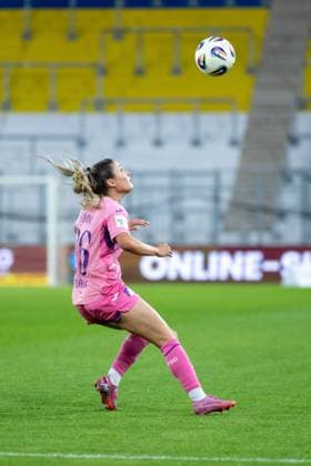 Janna Grimm TSG Hoffenheim, 26 on the ball, GER, TSG 1899 Hoffenheim vs FC Carl Zeiss Jena, Football Google Pixel Frauen Bundesliga, 1 Spieltag, Saison 2025 2026, 08 09 2025 DFB regulations prohibit any use of photographs as image sequences and or quasi video GER, TSG 1899 Hoffenheim vs FC Carl Zeiss Jena, Football Google Pixel Frauen Bundesliga, 1 Spieltag, Saison 2025 2026, 08 09 2025 Jena Copyright: xEibner-Pressefoto Memmlerx EP_MMR