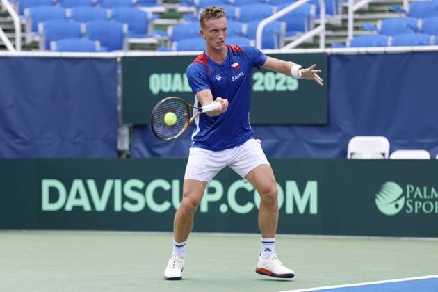 Jiri Lehecka, Czech tennis player during the preparation for the qualifying match between the USA and the Czech Republic for the final group of the Davis Cup 2025 at the Delray Beach Tennis Center in Delray Beach, USA. 08.09.2025, Delray Beach, USA. (CTKxPhoto PavelxLebeda) CTKPhotoF202509080030201  CTKPhotoF202509080030201