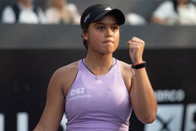 WTA, Tennis Damen 250 SP OPEN SaO PAULO, SP - 08.09.2025: WTA 250 SP OPEN - Marking the return of the professional women& 39;s tennis circuit to the capital of Sao Paulo after 25 years, the SP Open, WTA 250 of Sao Paulo, takes place from September 6th to 14th at Parque Villa Lobos. In the photo, Brazilian Nauhany Silva, Nana, in a match against Brazilian Carolina Meligeni Alves on the afternoon of this Monday (08). (Photo: Rodilei Morais Fotoarena) x2803282x  RodileixMorais