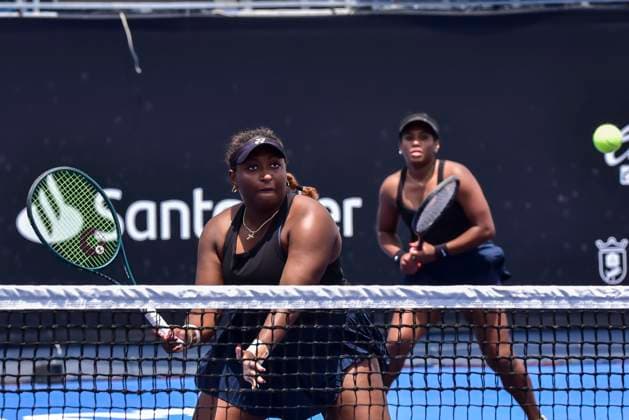 WTA GUADALAJARA 250 OPEN WTA GUADALAJARA 250 OPEN ANEY GLEASON VS CORLEY CORLEY 08092025 GUADALAJARA, JALISCO Action photo of Carmen Corley and Ivana Corley of USA, during day 1 the WTA Guadalajara 250 Open, held at the Centro Panamericano de Tenis of Guadalajara, Jalisco, Mexico Action photo of Carmen Corley and Ivana Corley of USA, during day 1 the WTA Guadalajara 250 Open, held at the Centro Panamericano de Tenis of Guadalajara, Jalisco, Mexico PHOTO BY IMAGENSHOP AGENCIA FOTOGRAFICA GUADALAJARA JALISCO MEXICO Copyright: xIMAGENSHOPxAGENCIAxFOTOGRAFICAx