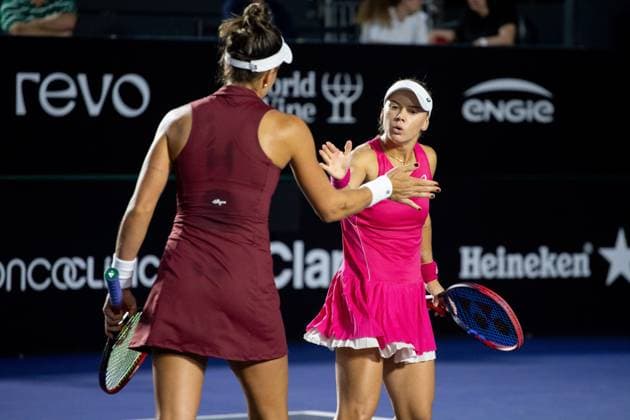 WTA, Tennis Damen 250 SP OPEN SaO PAULO, SP - 08.09.2025: WTA 250 SP OPEN - Marking the return of the professional women& 39;s tennis circuit to the capital of Sao Paulo after 25 years, the SP Open, WTA 250 of Sao Paulo, takes place from September 6th to 14th at Parque Villa Lobos. In the photo, Laura PIgossi and Ingrid Martins in a Brazilian doubles match against Bia Haddad Maia and Ana Candiotto on Monday night (08). (Photo: Rodilei Morais Fotoarena) x2803445x  RodileixMorais