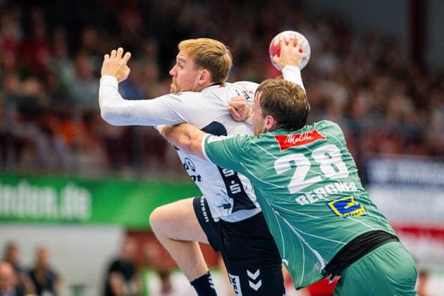 08 09 2025 Handball, 2025 2026, 1 Bundesliga, 3 Matchday, GWD Minden SG Flensburg Handewitt L R Simon Pytlick Flensburg , Tom Bergner Minden