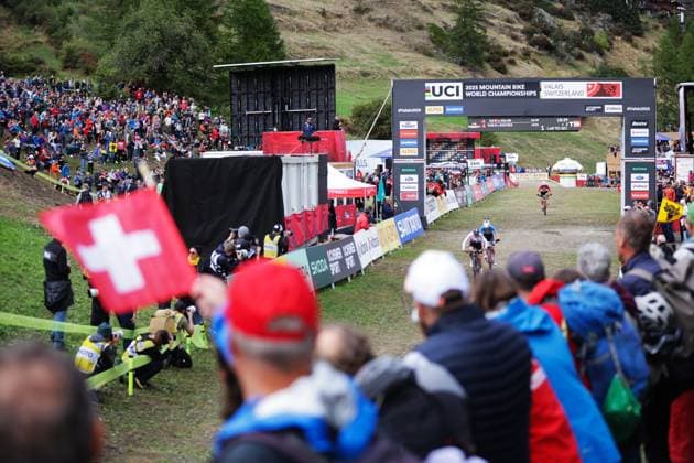 2025 UCI Mountain Bike World Championships Picture by Ed Sykes SWpix.com - 08 09 2025 - Cycling - 2025 UCI Mountain Bike World Championships - Cross-country Short Track - Zermatt, Valais, Switzerland - Women Elite Final - Crowds, Alessandra Keller (Switzerland) Copyright: x xSWpix.comx(t axPhotographyxHubxLtd)xEdxSykes SWpix.comx SWP-3030-3091