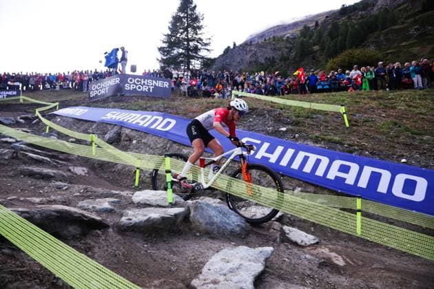 2025 UCI Mountain Bike World Championships Picture by Ed Sykes SWpix.com - 08 09 2025 - Cycling - 2025 UCI Mountain Bike World Championships - Cross-country Short Track - Zermatt, Valais, Switzerland - Women Elite Final - Jennifer Jackson (Canada) Copyright: x xSWpix.comx(t axPhotographyxHubxLtd)xEdxSykes SWpix.comx SWP-3030-3116