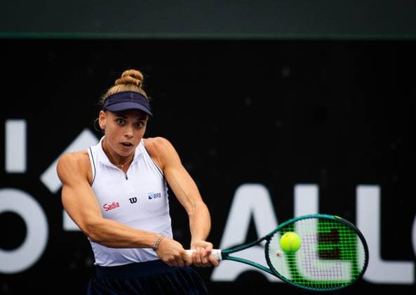 WTA, Tennis Damen 250 SP OPEN SaO PAULO, SP - 09.09.2025: WTA 250 SP OPEN - The first edition of the SP Open, a WTA 250 series tournament played on hard courts, will take place at Villa-Lobos Park, in the west zone of Sao Paulo. The event marks Sao Paulo& 39;s return to the official WTA calendar after 25 years and is the largest women& 39;s tournament in Brazil since 2016. In addition to the sporting competitions with 32 players in the singles and 16 doubles. In the photo, tennis player Luiza Fullana (BRA) during a SP Open match against tennis player Renata Zarazua (MEX), this Tuesday (09). (Photo: Aloisio Mauricio Fotoarena) x2803630x  AloisioxMauricio