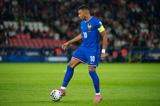 FOOTBALL : France vs Islande - Paris - 09 09 2025 Kylian Mbappe ( 10 - France ) during the European Qualifying round match between France and Iceland at Parc des Princes on September 09, 2025 in Paris, France. ( Photo by Federico Pestellini PsnewZ ) - Parc des PrincesFrance  Copyright: xFedericoxPestellinix