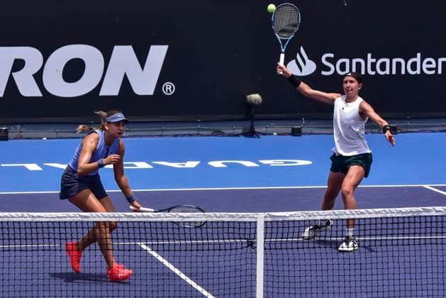 WTA GUADALAJARA 250 OPEN WTA GUADALAJARA 250 OPEN BARTUNKOVA KASINTSEVA SANTAMARIA TANG 09092025 GUADALAJARA, JALISCO Action photo of Nikola Bartunkova and Victoria Jimenez Kasintseva during day 2 the WTA Guadalajara 250 Open, held at the Centro Panamericano de Tenis of Guadalajara, Jalisco, Mexico Action photo of Nikola Bartunkova and Victoria Jimenez Kasintseva during day 2 of the WTA Guadalajara 250 Open, held at the Centro Panamericano de Tenis of Guadalajara, Jalisco, Mexico PHOTO BY IMAGENSHOP AGENCIA FOTOGRAFICA GUADALAJARA JALISCO MEXICO Copyright: xIMAGENSHOPxAGENCIAxFOTOGRAFICAx
