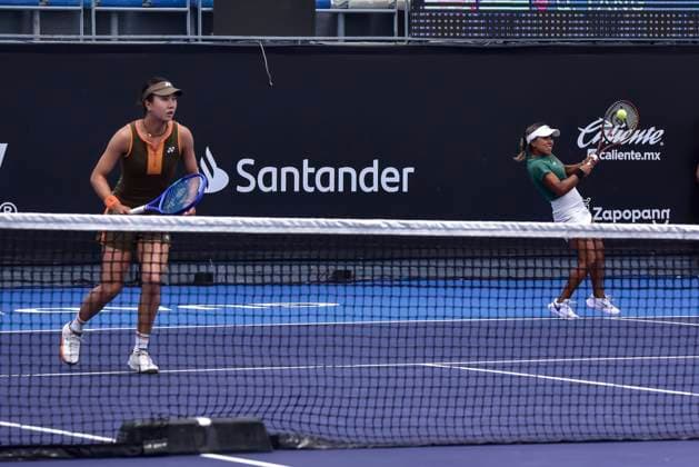 WTA GUADALAJARA 250 OPEN WTA GUADALAJARA 250 OPEN BARTUNKOVA KASINTSEVA SANTAMARIA TANG 09092025 GUADALAJARA, JALISCO Action photo of Sabrina Santamaria and Quianhui Tang, during day 2 the WTA Guadalajara 250 Open, held at the Centro Panamericano de Tenis of Guadalajara, Jalisco, Mexico Action photo of Sabrina Santamaria and Quianhi Tang, during day 2 the WTA Guadalajara 250 Open, held at the Centro Panamericano de Tenis of Guadalajara, Jalisco, Mexico PHOTO BY IMAGENSHOP AGENCIA FOTOGRAFICA GUADALAJARA JALISCO MEXICO Copyright: xIMAGENSHOPxAGENCIAxFOTOGRAFICAx