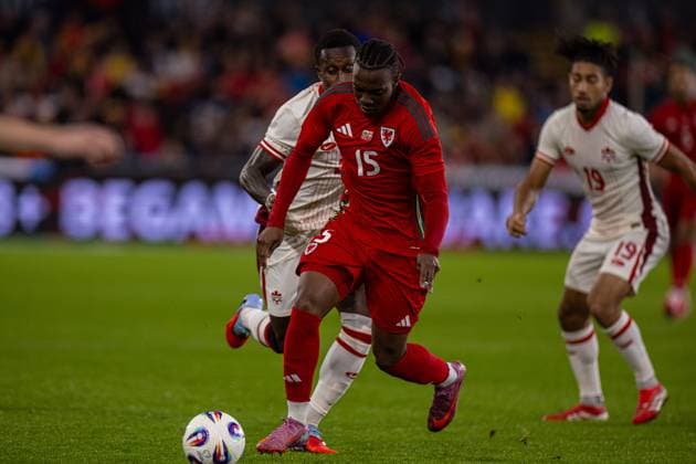 Football - International Friendly, Länderspiel, Nationalmannschaft - Wales v Canada SWANSEA, WALES - Tuesday, September 9, 2025: Wales Ronan Kpakio during an International Friendly match between Wales and Canada at the Swansea City Stadium. (Photo by David Rawcliffe Propaganda) SWANSEA Swansea City Stadium SWANSEA WALES  Copyright: xDavidxRawcliffex P2025-09-09-Wales_Canada-15