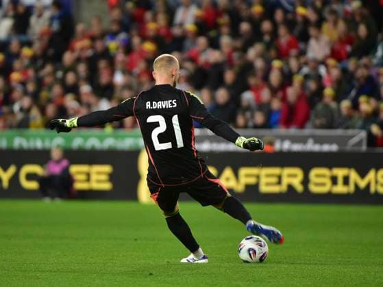 9th September 2025; Swansea.com Stadium, Swansea, Wales; Friendly International Football, Wales versus Canada; Goalkeeper Adam Davies of Wales clears the ball long up field  AledxHopkins