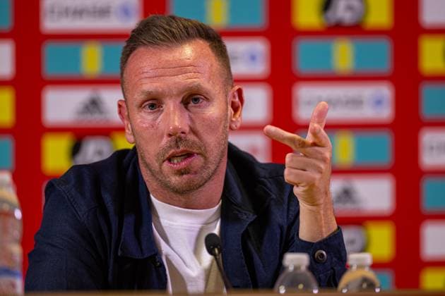 Football - International Friendly, Länderspiel, Nationalmannschaft - Wales v Canada SWANSEA, WALES - Tuesday, September 9, 2025: Wales manager Craig Bellamy speaks to the media in a post-match press conference, PK, Pressekonferenz after an International Friendly match between Wales and Canada at the Swansea City Stadium. Canada won 1-0. (Photo by David Rawcliffe Propaganda) SWANSEA Swansea City Stadium SWANSEA WALES  Copyright: xDavidxRawcliffex P2025-09-09-Wales_Canada-82
