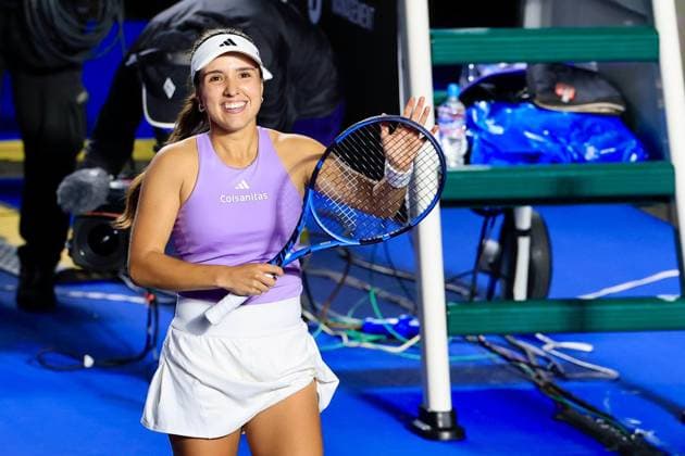 WTA GUADALAJARA 250 OPEN WTA GUADALAJARA 250 OPEN OSORIO VS RAKHIMOVA 09092025 GUADALAJARA, JALISCO Action photo of Camila Osorio of Colombia, during day 2 the WTA Guadalajara 250 Open, held at the Centro Panamericano de Tenis of Guadalajara, Jalisco, Mexico Action photo of Camila Osorio of Colombia, during day 2 the WTA Guadalajara 250 Open, held at the Centro Panamericano de Tenis of Guadalajara, Jalisco, Mexico PHOTO BY IMAGENSHOP AGENCIA FOTOGRAFICA GUADALAJARA JALISCO MEXICO Copyright: xIMAGENSHOPxAGENCIAxFOTOGRAFICAx