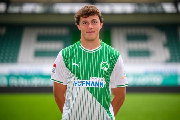 09 09 2025 SpVgg Greuther Fürth Kleeblatt Spielvereinigung 2 Soccer Bundesliga Season 2025 2026 Photo appointment Portrait appointment Presentation Press appointment Single photo Single photo Portrait Portrait Headshot Lukas Reich 2, SpVgg Greuther Fürth