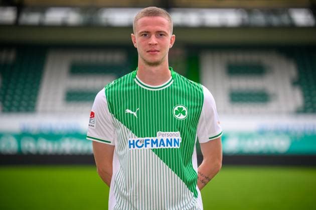 09 09 2025 SpVgg Greuther Fürth Kleeblatt Spielvereinigung 2 Soccer Bundesliga Season 2025 2026 Photo appointment Portrait appointment Presentation Press appointment Single photo Single photo Portrait Portrait Headshot Brynjar Ingi Bjarnason 25, SpVgg Greuther Fürth