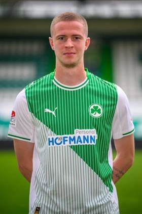 09 09 2025 SpVgg Greuther Fürth Kleeblatt Spielvereinigung 2 Soccer Bundesliga Season 2025 2026 Photo appointment Portrait appointment Presentation Press appointment Single photo Single photo Portrait Portrait Headshot Brynjar Ingi Bjarnason 25, SpVgg Greuther Fürth