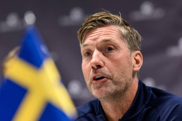 250910 Team captain Simon Aspelin during a press conference with Team Sweden on September 10, 2025 in Gothenburg Photo Carl Sandin BILDBYRAN kod CS CS0766 tennis davis cup presskonferens press conference sweden bbeng  Copyright: CARLxSANDIN BB250910CS001