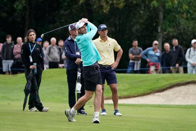 BMW PGA, Golf Herren 2025 Andy Murray former tennis Grand Slam player with Billy Horschel In action on Pro Am day at The BMW PGA, Wentworth (West) GC, Virginia Water, Surrey, England. UK 1oth September 20025 Copyright: xMarkxNewcombex