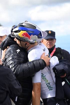 10-09-2025 Vuelta A Espana; Tappa 17 O Barco De Valdeorras - Alto De El Morredero; 2025, Red Bull - Bora Hansgrohe; Pellizzari, Giulio; Alto De El Morredero - Ponferrada; 