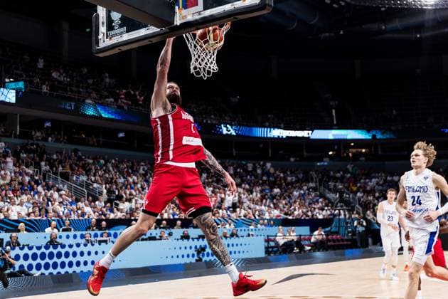 FIBA EuroBasket 2025 Finland Georgia 10 09 2025 Alexander Mamukelashivili Georgia, 5 dunkt FIBA EuroBasket 2025 Finland Georgia Riga, Arena Riga on 10 09 2025 Copyright: xBEAUTIFULxSPORTS Wunderlx