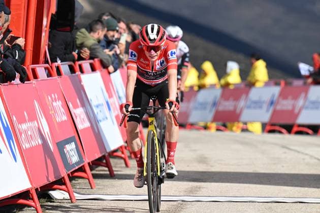 10-09-2025 Vuelta A Espana; Tappa 17 O Barco De Valdeorras - Alto De El Morredero; 2025, Visma - Lease A Bike; Vingegaard, Jonas; Alto De El Morredero - Ponferrada; 