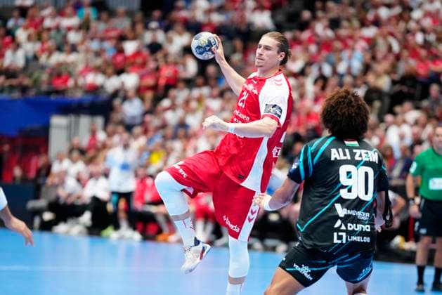 Denmark EHF Champions League Aalborg s Juri Knorr and Veszprem s Ali Zein during EHF Champions League men s handball match between Aalborg Handball and One Veszprém HC at Sparekassen Danmark Arena in Aalborg on Wednesday, September 10, 2025 Photo Henning Bagger Scanpix 2025 , Aalborg Denmark  Copyright: HenningxBaggerx spdk20250910-201439-L