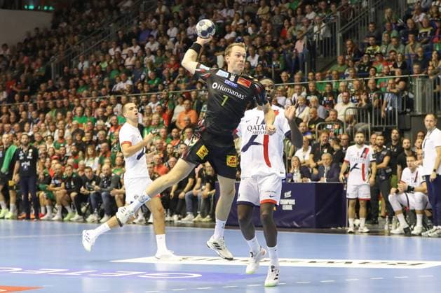 10 09 2025, xgox, Handball, EHF Champions League, SC Magdeburg Paris Saint Germain v l Felix Claar Magdeburg, 7 throws goal, Torschuetze, scores goal, Treffer, scores the goal Magdeburg