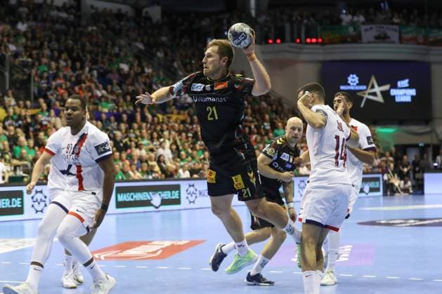 10 09 2025, xtgx, Handball, EHF Champions League, SC Magdeburg Paris Saint Germain v l Albin Lagergren Magdeburg, 21 throws goal, goal scorer, scores goal, scores the goal Magdeubrg
