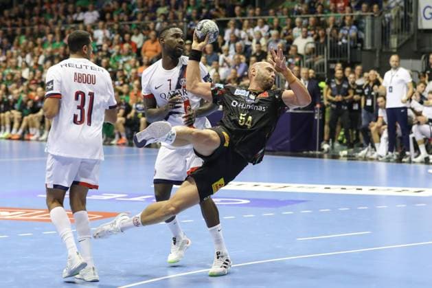 10 09 2025, xtgx, Handball, EHF Champions League, SC Magdeburg Paris Saint Germain v l Oscar Bergendahl Magdeburg, 54 throws goal, goal scorer, scores goal, scores the goal Magdeubrg
