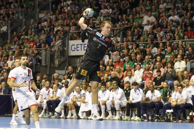 10 09 2025, xgox, Handball, EHF Champions League, SC Magdeburg Paris Saint Germain v l Felix Claar Magdeburg, 7 throws goal, Torschuetze, scores goal, Treffer, scores the goal Magdeburg