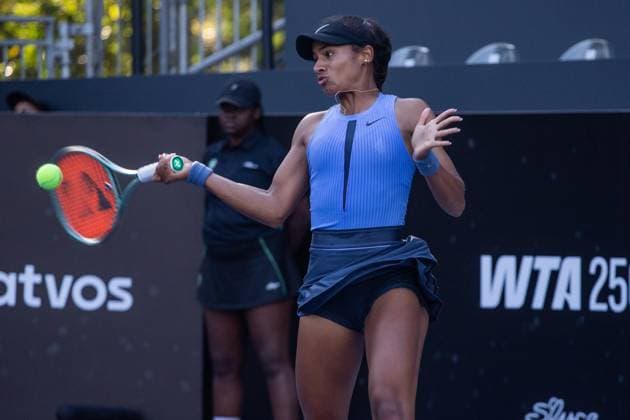 WTA, Tennis Damen 250 SP OPEN SaO PAULO, SP - 10.09.2025: WTA 250 SP OPEN - Marking the return of the professional women& 39;s tennis circuit to the capital of Sao Paulo after 25 years, the SP Open, WTA 250 of Sao Paulo, takes place from September 6 to 14 at Parque Villa Lobos. In the photo, American Whitney Osuigwe in a match against British Francesca Jones on Wednesday afternoon (10). (Photo: Rodilei Morais Fotoarena) x2804211x  RodileixMorais
