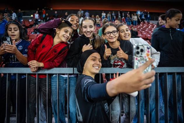 Switzerland UEFA Women s Europa Cup GC Women s Soccer vs BIIK Shymkent Letzigrund Stadium, Zurich GC Women s Soccer players with fans Copyright: xPriscilaxBütlerx