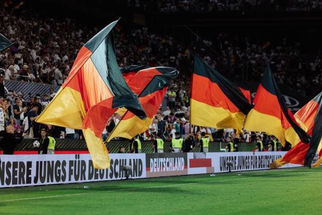 Cologne, Germany, September 7th 2025 Huge German flags on the pitch side after the game during the UEFA European Qualifiers match between Germany vs. Northern Ireland at Rhein-Energie-Stadion, in Cologne, Germany. (Gabor Baumgarten SPP)  Copyright: xGaborxBaumgartenx xSPPx spp-en-GaBaSp-25_09_Germany_Northern Ireland_Qualifiers_Gabor_Baumgarten-520780