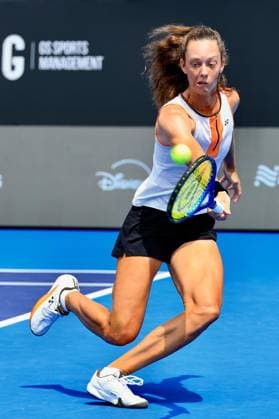 WTA GUADALAJARA 250 OPEN WTA GUADALAJARA 250 OPEN VIDMANOVA VS BARTUNKOVA 10092025 GUADALAJARA, JALISCO Action photo of Darja Vidmanova, during day 3 the WTA Guadalajara 250 Open, held at the Centro Panamericano de Tenis of Guadalajara, Jalisco, Mexico Action photo of Darja Vidmanova, during day 3 the WTA Guadalajara 250 Open, held at the Centro Panamericano de Tenis of Guadalajara, Jalisco, Mexico PHOTO BY IMAGENSHOP AGENCIA FOTOGRAFICA GUADALAJARA JALISCO MEXICO Copyright: xIMAGENSHOPxAGENCIAxFOTOGRAFICAx