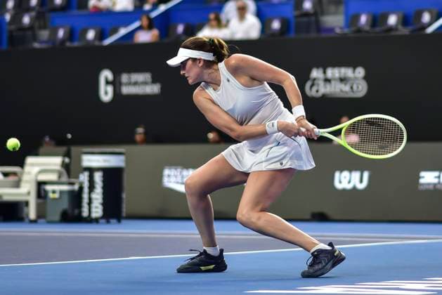 WTA GUADALAJARA 250 OPEN WTA GUADALAJARA 250 OPEN MARINO VS MARIA 10092025 GUADALAJARA, JALISCO Action photo of Rebecca Marino of Canada, during day 3 the WTA Guadalajara 250 Open, held at the Centro Panamericano de Tenis of Guadalajara, Jalisco, Mexico Action photo of Rebecca Marino of Canada, during day 3 the WTA Guadalajara 250 Open, held at the Centro Panamericano de Tenis of Guadalajara, Jalisco, Mexico PHOTO BY IMAGENSHOP AGENCIA FOTOGRAFICA GUADALAJARA JALISCO MEXICO Copyright: xIMAGENSHOPxAGENCIAxFOTOGRAFICAx