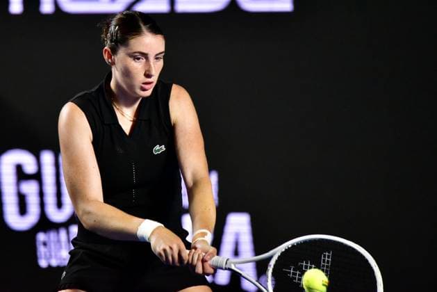 WTA GUADALAJARA 250 OPEN WTA GUADALAJARA 250 OPEN MARTENS VS JACQUEMOT 10092025 GUADALAJARA, JALISCO Action photo of Elsa Jacquemot of France, during day 3 the WTA Guadalajara 250 Open, held at the Centro Panamericano de Tenis of Guadalajara, Jalisco, Mexico Action photo of Elsa Jacquemot of France, during day 3 of the WTA Guadalajara 250 Open, held at the Centro Panamericano de Tenis of Guadalajara, Jalisco, Mexico PHOTO BY IMAGENSHOP AGENCIA FOTOGRAFICA GUADALAJARA JALISCO MEXICO Copyright: xIMAGENSHOPxAGENCIAxFOTOGRAFICAx