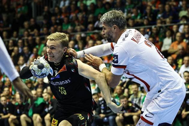 Gisli Kristjansson SC Magdeburg,10 vs Luka Karabatic Paris Saint Germain,22 Handball Machineseeker Champions League Season 2025 2026 SC Magdeburg vs Paris Saint Germain at the GETEC Arena in Magdeburg Action,Handball,Germany,10 09 2025