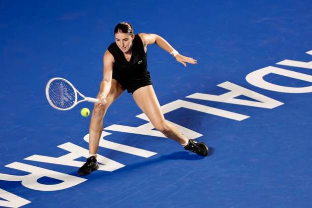 WTA GUADALAJARA 250 OPEN WTA GUADALAJARA 250 OPEN MARTENS VS JACQUEMOT 10092025 GUADALAJARA, JALISCO Action photo of Elsa Jacquemot of France, during day 3 the WTA Guadalajara 250 Open, held at the Centro Panamericano de Tenis of Guadalajara, Jalisco, Mexico Action photo of Elsa Jacquemot of France during day 3 of the WTA Guadalajara 250 Open, held at the Centro Panamericano de Tenis of Guadalajara, Jalisco, Mexico PHOTO BY IMAGENSHOP AGENCIA FOTOGRAFICA GUADALAJARA JALISCO MEXICO Copyright: xIMAGENSHOPxAGENCIAxFOTOGRAFICAx