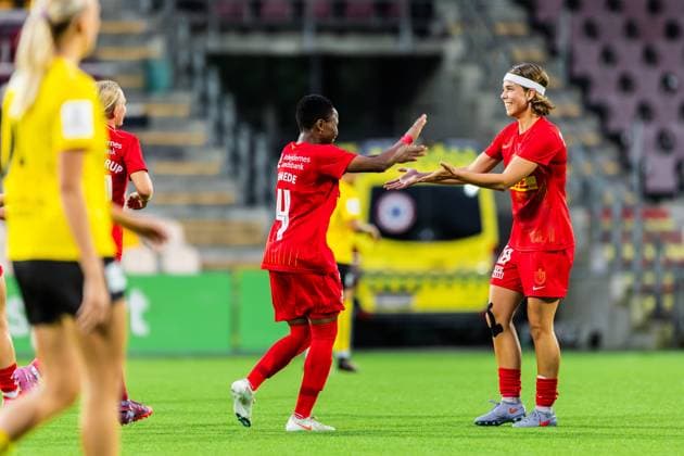 FC Nordsjaelland v KuPS, UEFA Women™s Europa Cup, Farum, Denmark Farum, Denmark. 10th, September 2025. Bongeka Gamede (4) of FC Nordsjaelland equalises for 1-1 and celebrates with Flora Hojer (18) during the UEFA Women™s Europa Cup qualification match between FC Nordsjaelland and KuPS at Right to Dream Park in Farum. Denmark, Farum  Copyright: xGonzalesxPhoto DejanxObretkovicx